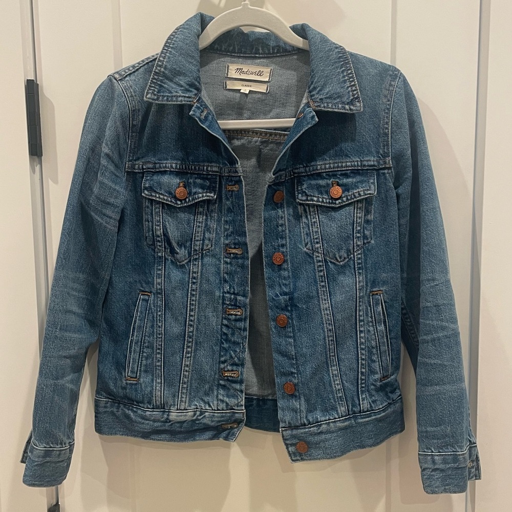 Madewell Jean Jacket, size small